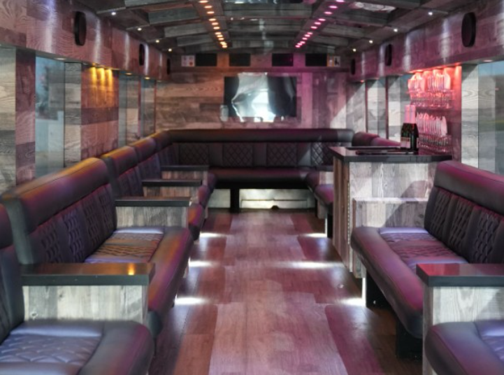 Vaughan Limo Wine Tour Packages for Groups