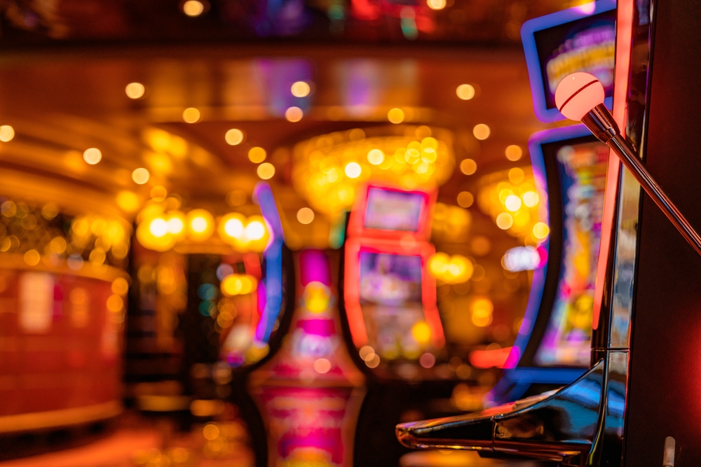 Land-Based Slots vs Online Slots: Which Pays Better?